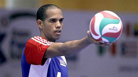 Política Mundial Cuba Autoriza Por Primera Vez A Un Voleibolista A