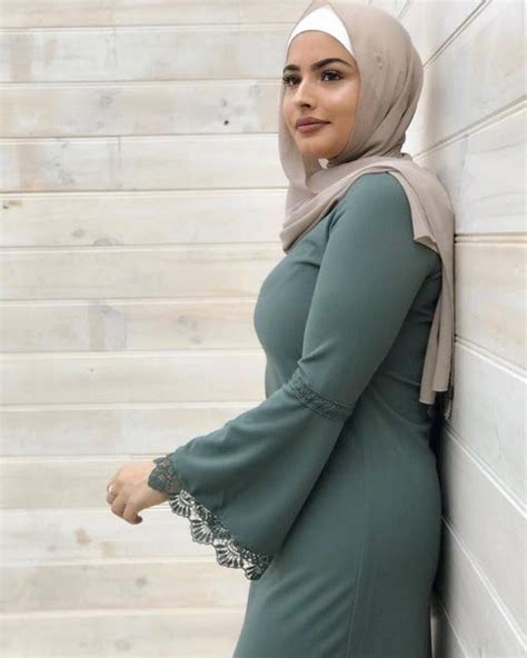 Love It Glamorous Pemuja Wanita Muslim Women Fashion Hijab Fashion