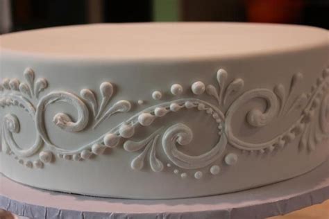 Classic Piped Wedding Cake Craftsy Cake Decorating Cake Piping