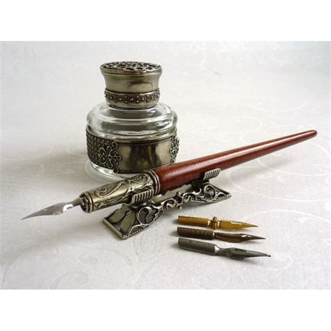 Wooden Calligraphy Dip Pen Inkwell And Pen Holder