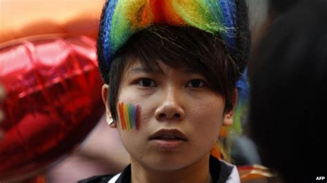 China Activists Fight Gay Conversion Therapy Bbc News