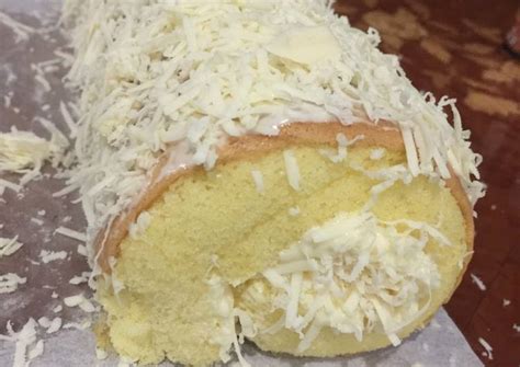 A 'cake roll' seems to go under many names. Resep Bolu gulung keju roll cake oleh Couture House - Cookpad