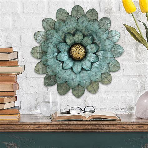 Our exquisite pieces are a great modern touch in any room. Stratton Home Decor Morning Glory Metal Flower Wall Decor ...