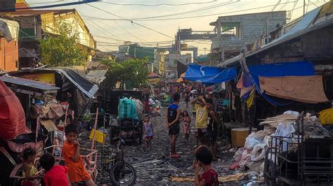 Slums In Manila Ein Tag In Happyland