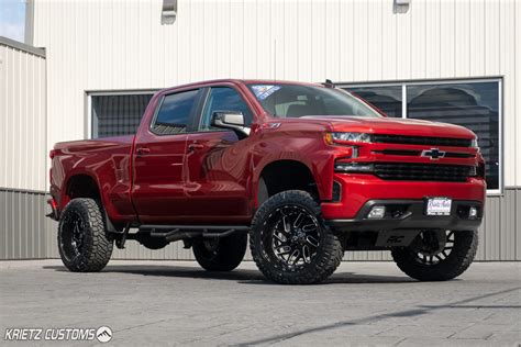 Lifted 2019 Chevy Silverado 1500 With Fuel Triton And Rough Country
