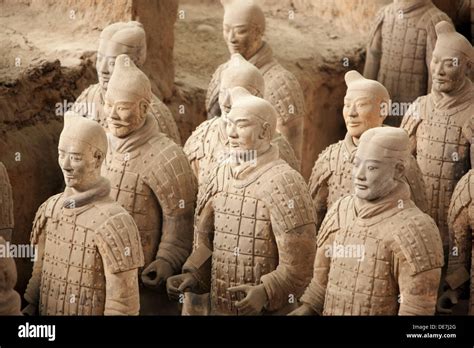 terracotta warriors from excavations of emperor qin´s buried army at qinshihuang´s museum xian