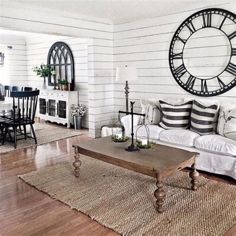 35 Beautiful Farmhouse Living Room With Rug Findzhome