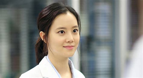 Call Her Doctor First “good Doctor” Stills Of Moon Chae Won And Kim