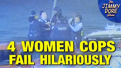 Four Lady Cops Try Arresting Shoplifter Youtube
