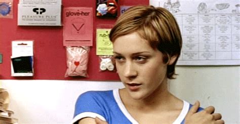 Chloe Sevigny Film Gif Find Share On Giphy