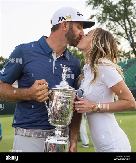 Dustin Johnson Kisses Paulina Gretzky When Holds The Championship