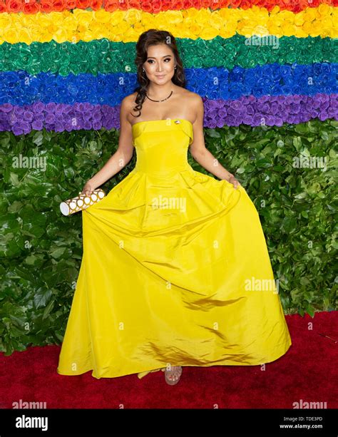 New York Ny June 09 2019 Ashley Park Attends The 73rd Annual Tony Awards At Radio City