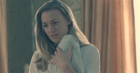 Become a what will my baby look like facebook fan! Yvonne Strahovski Talks Being Pregnant While Filming ...
