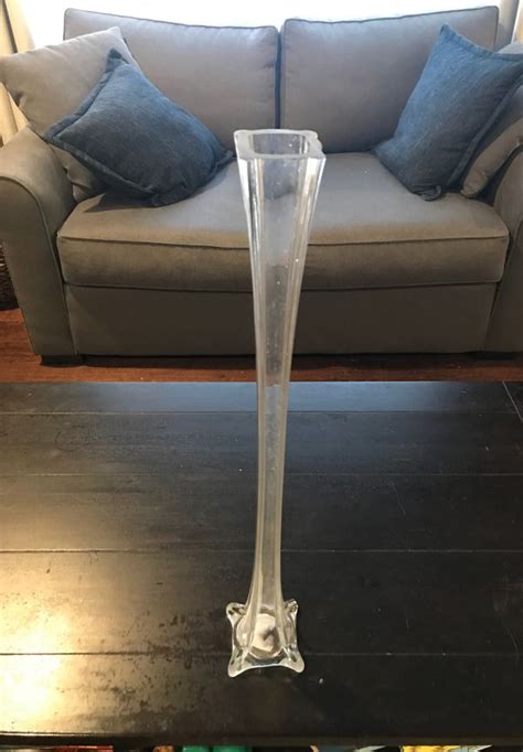 12 Glass Eiffel Tower Shaped Vases 24 Tall For Wedding Event Party