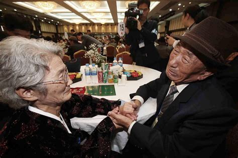 South And North Korean Families Separated By War 65 Years Ago Reunite