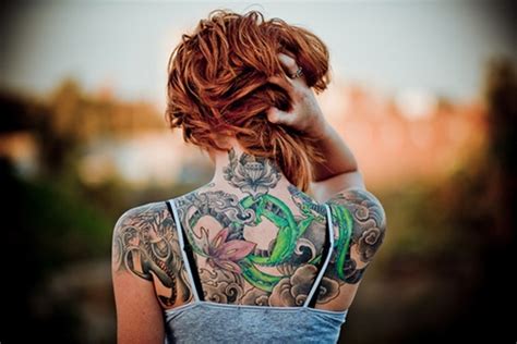 100 Tastefully Provocative Back Tattoos For Women