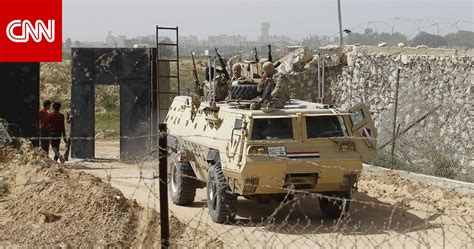 مصر الجيش يؤكد مقتل 61 وضبط 10 تكفيريين خلال 48 ساعة ضمن عملية حق