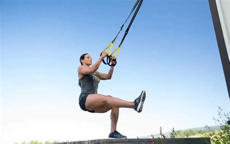 Routine With Trx For Glutes And Lower Body Tiptar