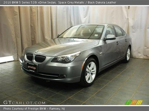 The boot in the 5 series touring is a way off the best in class for load capacity. Space Grey Metallic - 2010 BMW 5 Series 528i xDrive Sedan ...