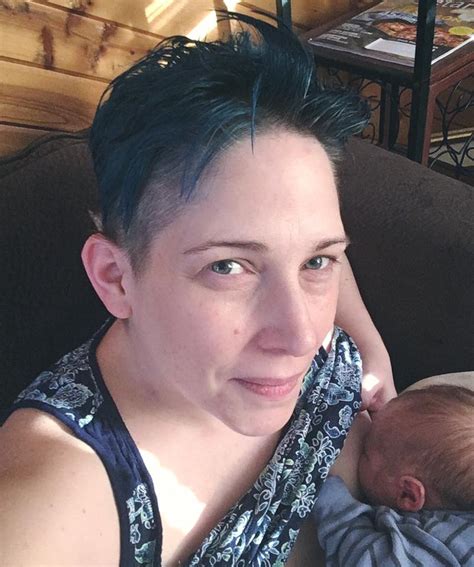 Flashing A Stranger While Breastfeeding Wont Be As Embarrassing As