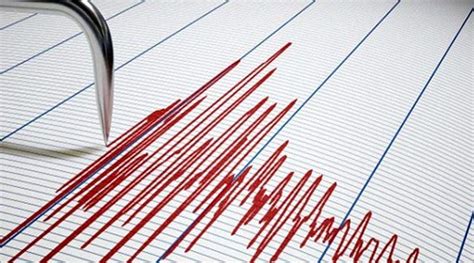 Datça ilçesinin açıklarında meydana gelen depremin büyüklüğü 3.8 olarak ölçüldü. Muğla'da korkutan deprem! Datça sallandı | A24 HABER