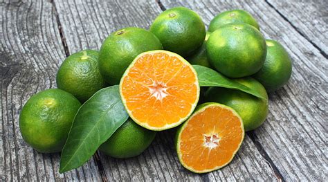 Guyanas Green Skinned Oranges Are Healthy For You Things Guyana