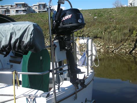 Swing Lift Outboard Motor Hoist On Catalina 30 Mkii Outboard