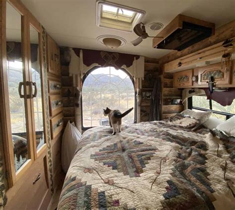 Check Out This Incredible Diy Rv Its A Log Cabin On Wheels Rv Travel