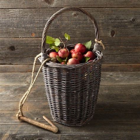 10 Easy Pieces Trugs And Harvest Baskets Gardenista Harvest Basket