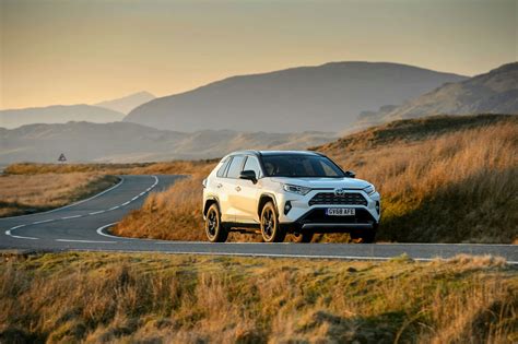 Top 10 Best Hybrid Suvs 2020 Update Uk Market Guide Motorway