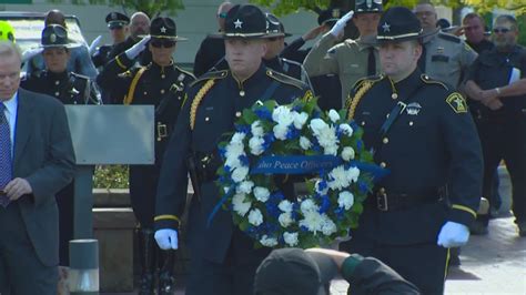 Idaho Law Enforcement Pay Tribute To Fallen Officers Ktvb Com