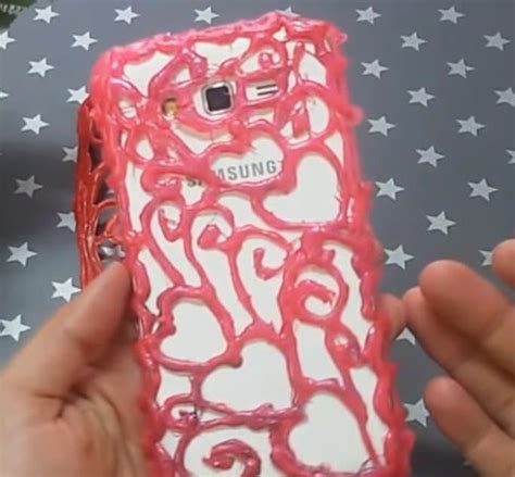 how to make a diy phone case with hot glue hot glue phone case 8 steps with pictures
