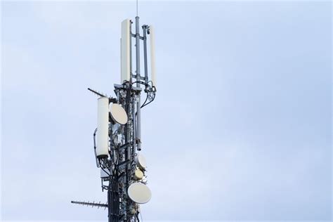 First Scottish Residents Get 4g Signal Boost From Uk Government Rural