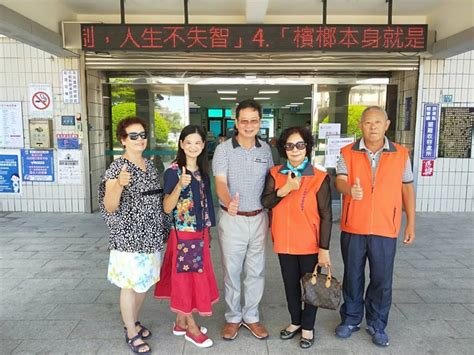 2020 年疫情勞工紓困貸款方案正式開辦後，截至5/27 日已經有超過 97 萬人申請，不少人都順利完成申辦，對於受到疫情影響、放無薪假的勞工朋友開始關注. 恆春代鎮長上任 速核紓困補助 | 中華日報|中華新聞雲