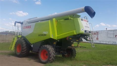 2012 Claas Claas Lexion 750 Grain Harvesters Combine Harvesters And