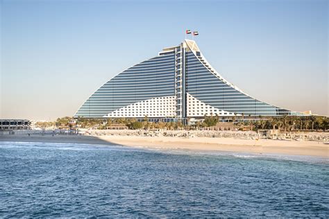 Jumeirah Beach Hotel Dubai United Arab Emirates Hotels Deluxe Hotels