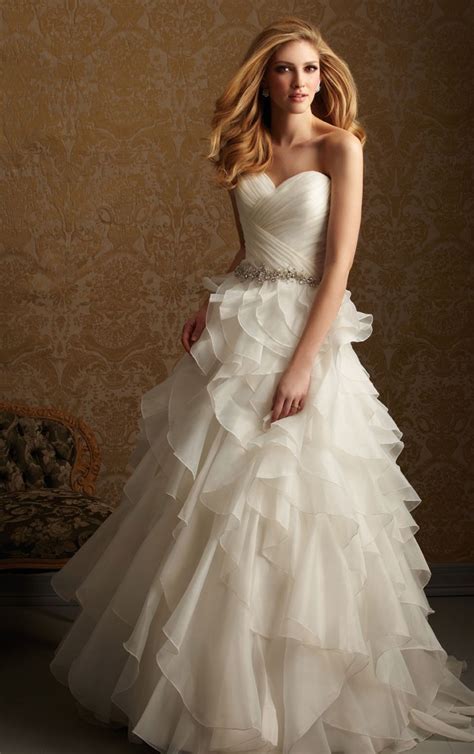 Dressybridal Princess Wedding Gowns——start Your Fairy Tale Story