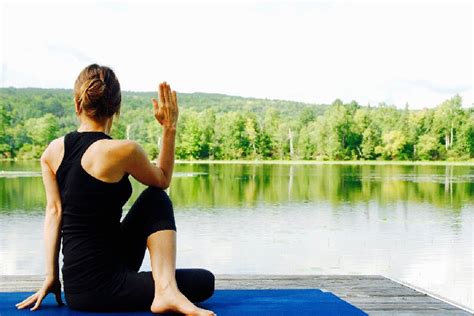 Information videos self colonic/intestinal massage for constipation, gas. The Yoga Pose That Massages The Liver And Eliminate Toxins