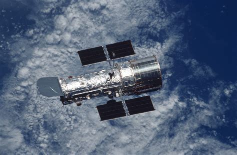 In Their Own Words Astronauts On 25 Years Of Hubble Part