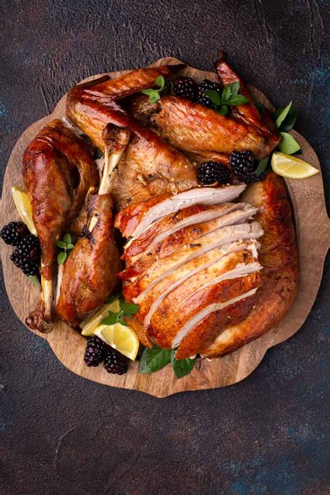 Perfectly Juicy Roast Turkey with Gravy | Lemon Blossoms