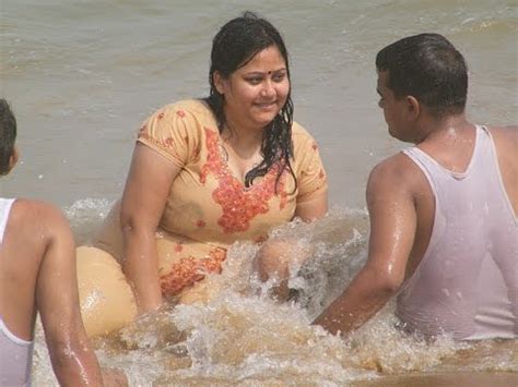 Lovely Aunty Enjoy Sea Sun Beach At Goa Youtube