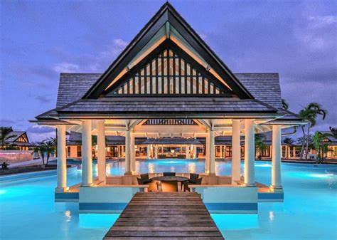 Top 12 Beachfront Caribbean Villas To Inspire The Vacation Of Your