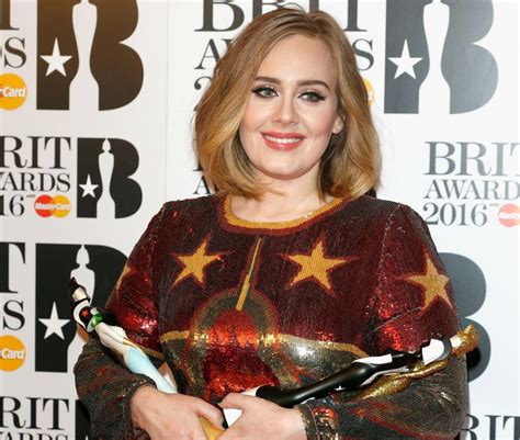 Adele Adkins Cosmopolitan Brit Awards 2016 Album Of The Year Style