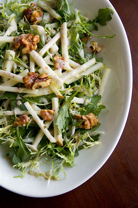 Mixed greens with pork, sliced pears and spicy pecans. Honeycrisp Apple Salad with Candied Walnuts and Cider ...