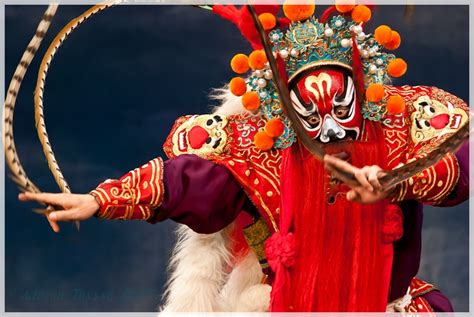 Peking Opera Night Show Beijing Hutong Tour