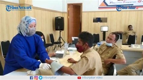 Kepada yth, dinas pertamanan dan tata kota kota surabaya di tempat. Lowongan Kerja Di Dinas Sukabumi : Lowongan Kerja di Dinas Lingkungan Hidup dan Kebersihan ...