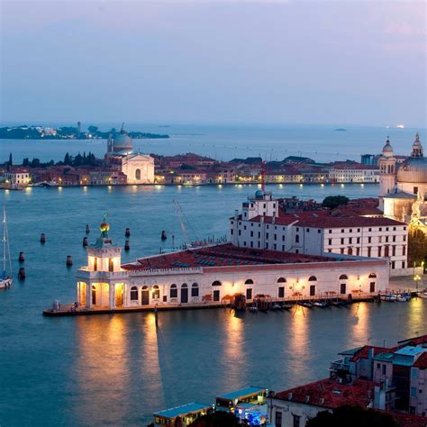 Punta Della Dogana Venise Ce Quil Faut Savoir Pour Votre Visite