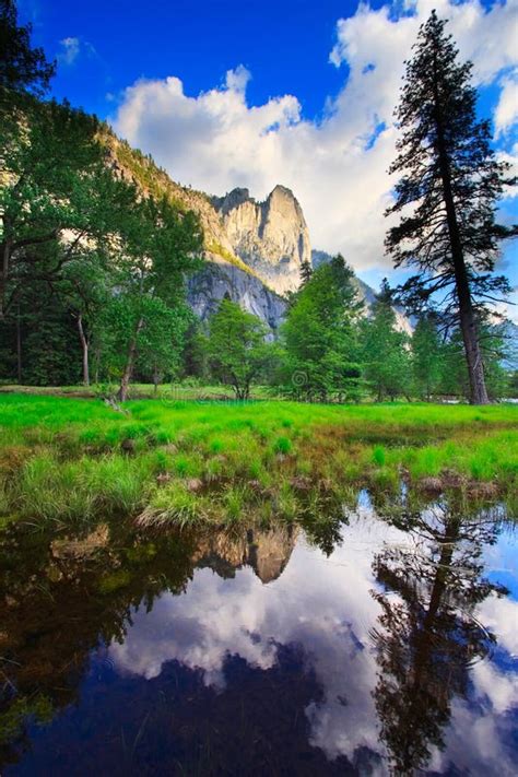 Yosemite Reflections Stock Photo Image Of Water California 7291216