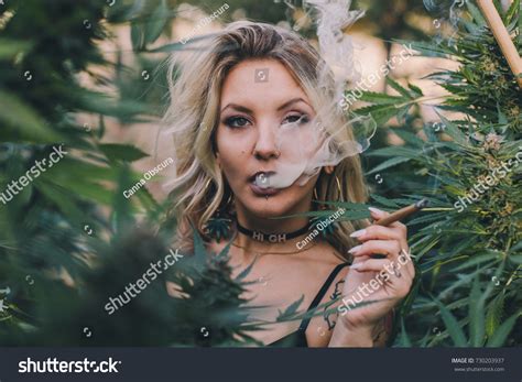 Woman Weed Images Stock Photos Vectors Shutterstock