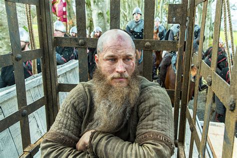 Vikings Boss Says Ragnars Fate Was Originally In Season 1